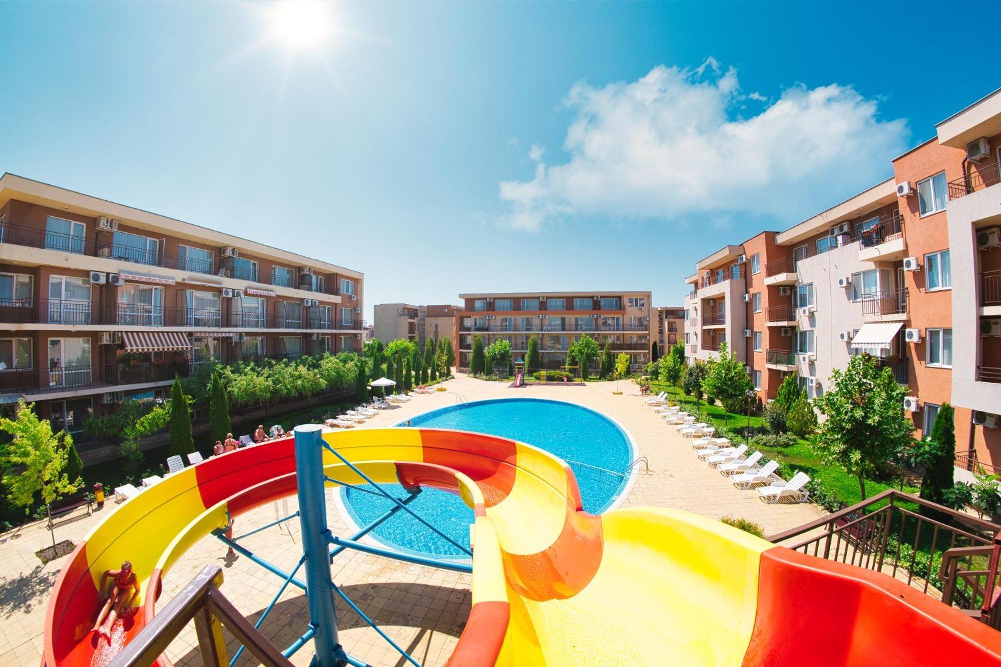 סאני ביץ' Holiday Garden Resort מראה חיצוני תמונה