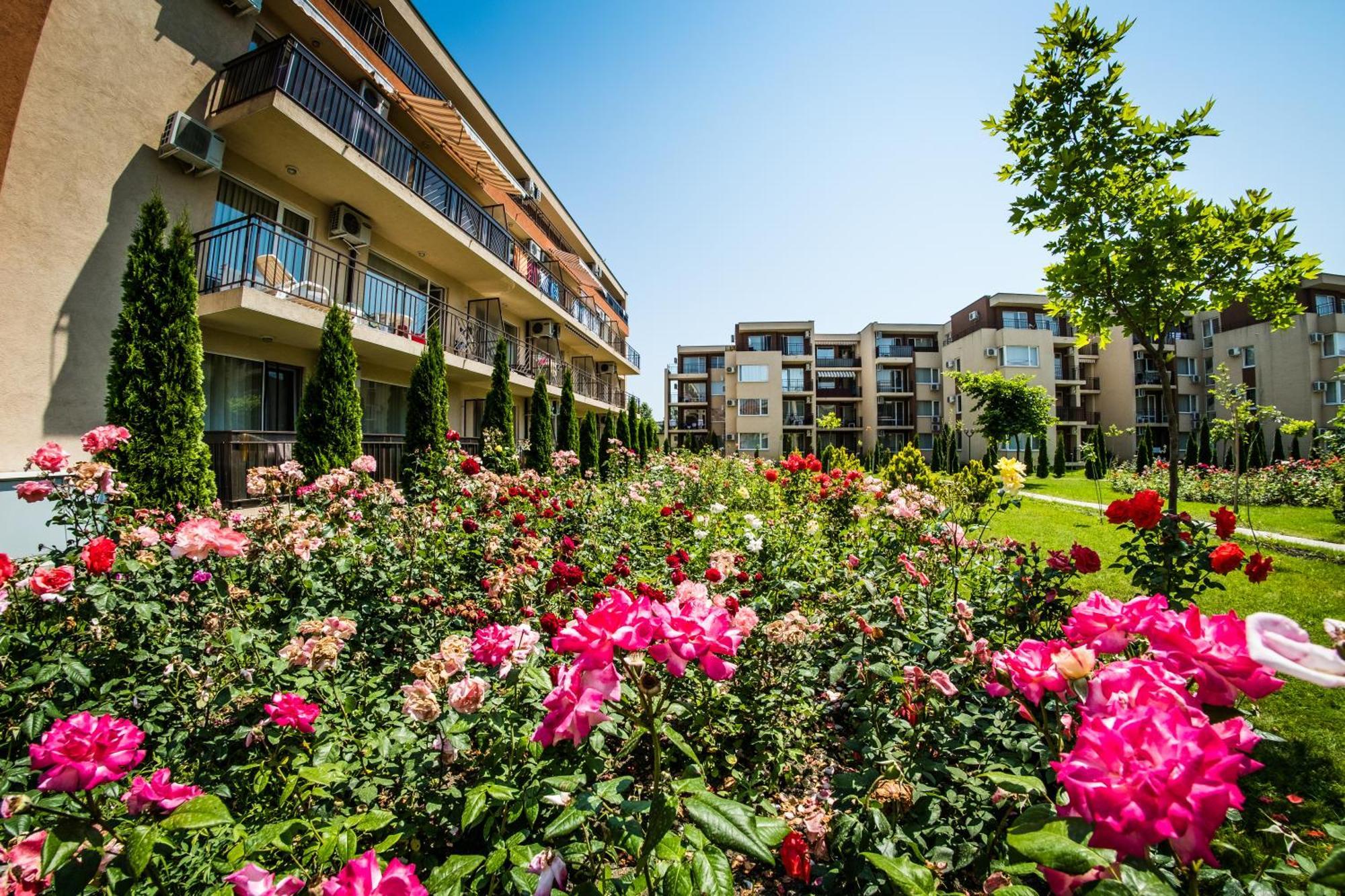 סאני ביץ' Holiday Garden Resort מראה חיצוני תמונה